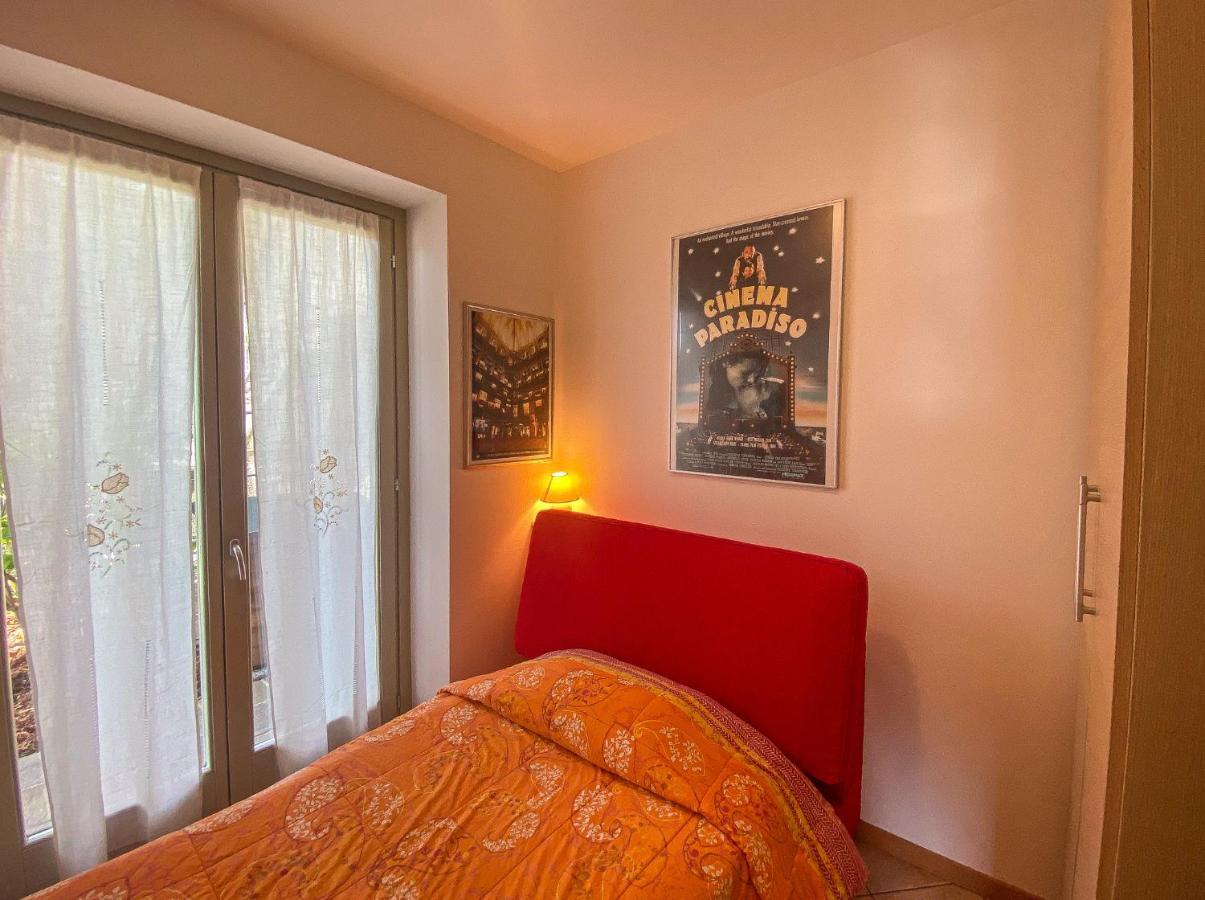 Vista Paradiso I - Garten Ferienwohnung Perledo Extérieur photo